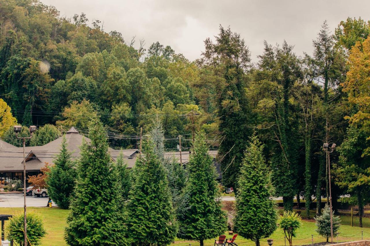 Brookside Lodge Gatlinburg Exterior photo