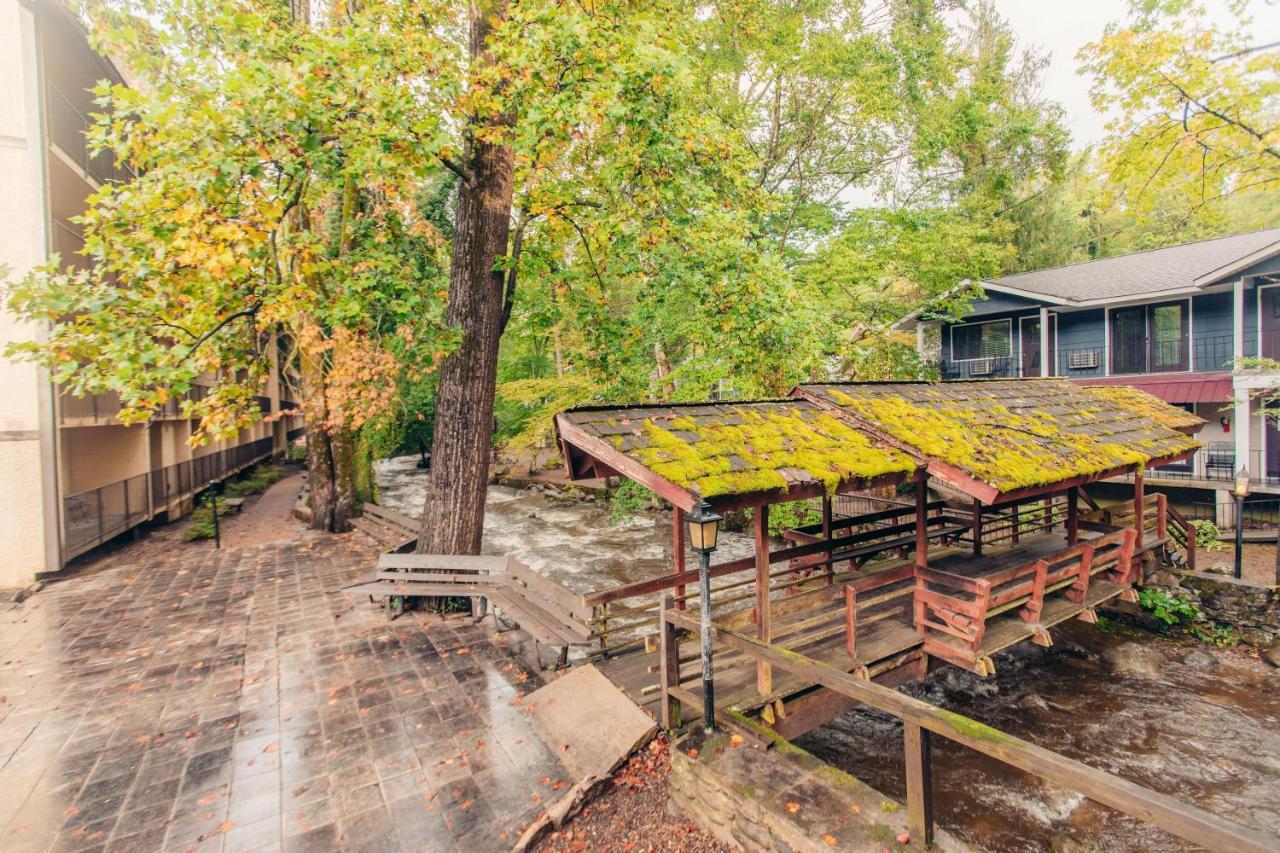 Brookside Lodge Gatlinburg Exterior photo